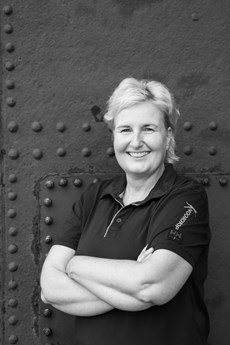 Irene Oostveen